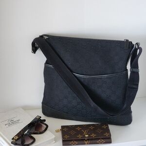 Authentic Gucci GG Monogram Black Canvas & Leather Crossbody Satchel Messenger
